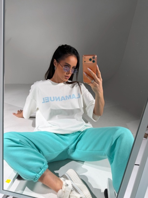 T-shirt damski oversize Lamanuel  BLANK ecru – butik NUVELL PREMIUM.