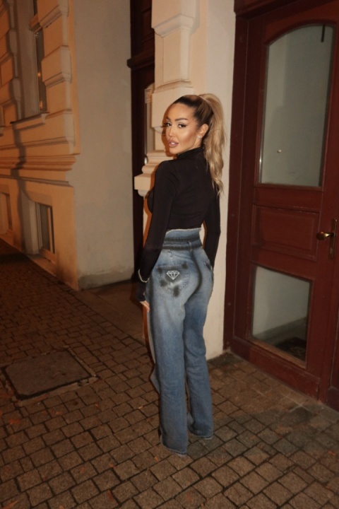 SMOKEY DENIM | NUVELL